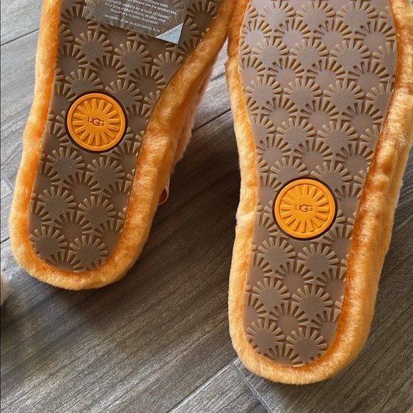 🌿UGG🌿 FLUFF YEAH SLIDE POPPY SANDALS SLIPPERS - Picture 9 of 14